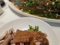 -梅利汴京烤鸭•开封豫菜地标店(东大街店)