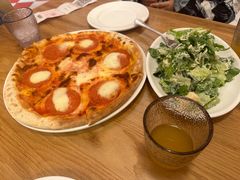 -城市大道红炉披萨烘焙坊