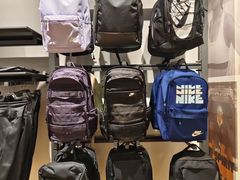 -永旺黄岛购物中心