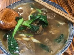 秘制红烧牛肉面-陈八两面家(华孚写字楼店)