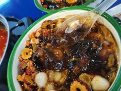 -马路边边串串香(苗栗路店)
