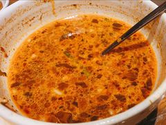 小锅米线-云海肴·汽锅鸡·云南代表菜(天山百盛优客店)