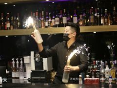 -乔治莫兰迪酒店(济南解放路山东大学店)