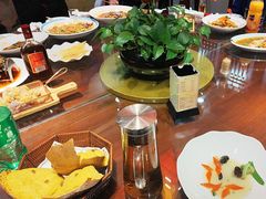 -那家老院子东北菜·饺子·小鸡炖蘑菇(艳华街店)