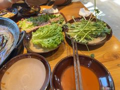 -壹兆圆重庆火锅手工炒底料(长白格林玫瑰湾店)