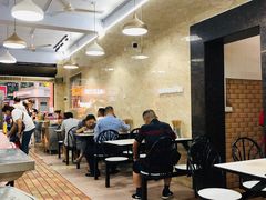 大堂-花溪王记牛肉粉(四季花溪商场店)