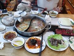 -田村·酸汤鲜牦牛肉火锅(布达拉宫广场店)