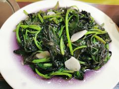 蒜蓉红皮菜-喜味家·瑶族宴