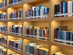 -南山图书馆(常兴路店)