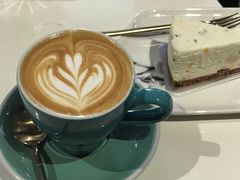 -UNI UNI(环亚凯瑟琳店)