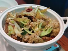 干锅有机花菜-桂满陇·蟹黄小笼汤包(巴黎春天浦建店)