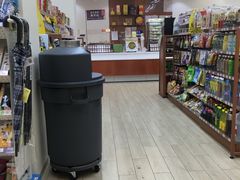 -全家便利店(长江西路店)