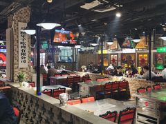 -马路牙子烧烤音乐酒馆(望京店)