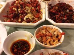 -阿胖龙虾小海鲜(宁国南路总店)