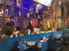 大堂-船梆煮•蒸汽海鲜·炉火烤肉(五四广场店)