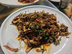 -大家发海鲜城夜排档(华山中路店)