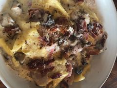 -ROAST coffee & eatery