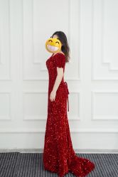 -伯瓷皇后婚纱艺术空间