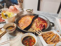 -肖婷姐大铁锅重庆火锅(南湖店)