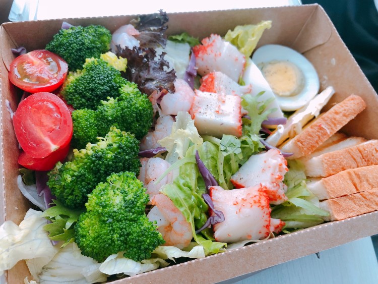 叫个沙拉     ￥0/人 西餐关河路