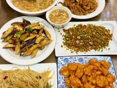 -鲁南仔·滕州炒鸡(经三路店)
