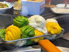 彩色小花卷-锅老头铁锅炖•大锅蒸汽海鲜(韩乐坊店)