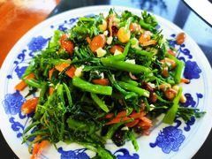 人参菜-北京龙庆四季香农家饭庄·灶台鱼·碳烤虹鳟鱼(龙庆峡店)