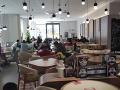 -必胜客(阿罗海店)