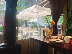 靠窗位-Local泰莲庭(虹鳟鱼店)