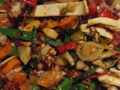 -爱碗亭·鲜炒湖南菜(壹城中心店)