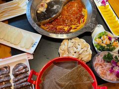 -大龙辣火锅·龙虾·烧烤(湖滨新天地店)