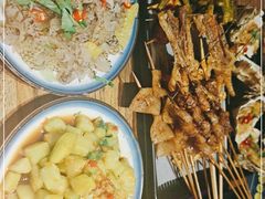 -撸啊撸铁签小肉(车站南路店)