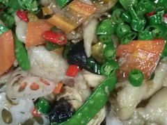 -炭舍干锅·烤鱼(扬名广场店)