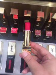 -YVESSAINTLAURENT