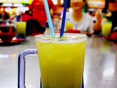 -黄亚华小食店(Jalan Alor)