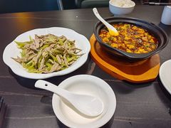 -国人川菜(李家村建东街店)