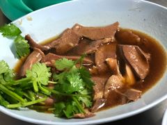 -Kha Mu Charoensang(Silom)