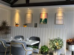 -芳草地西式融合餐厅(回龙窝店)