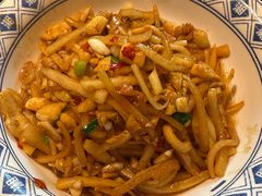 酸萝卜炒牛肚-八碗湘长沙市井菜(坡子街店)