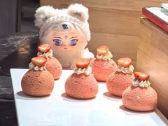 -金马门国际美食百汇(珞喻路店)