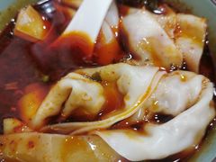 酸辣抄手-春阳水饺(香槟广场店)