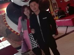 -新影联鸿泰影城