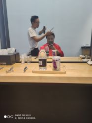 -塞巴斯汀SEBASTIAN专业美发店