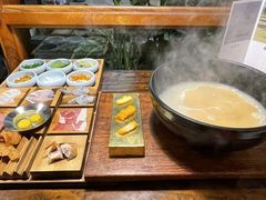 -银米·云南传统过桥米线(双廊黑金冠店)