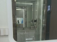 -极光口腔·矫正种植修复(锦江店)