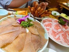 -巴渝瓦肆重庆鲜火锅(宝龙环湖店)