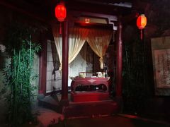 -暴风岛沉浸式体验馆(百联世纪店)