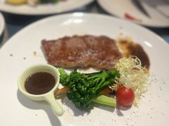 -又见马甲M8融合西餐厅(体育中心店)