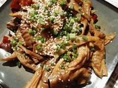 -嘎嘎鸭脑壳(蜀汉路店)