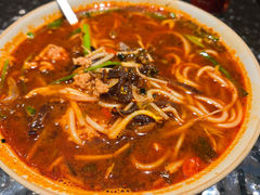 -粉八·云南米线·建水烧烤(常熟路店)